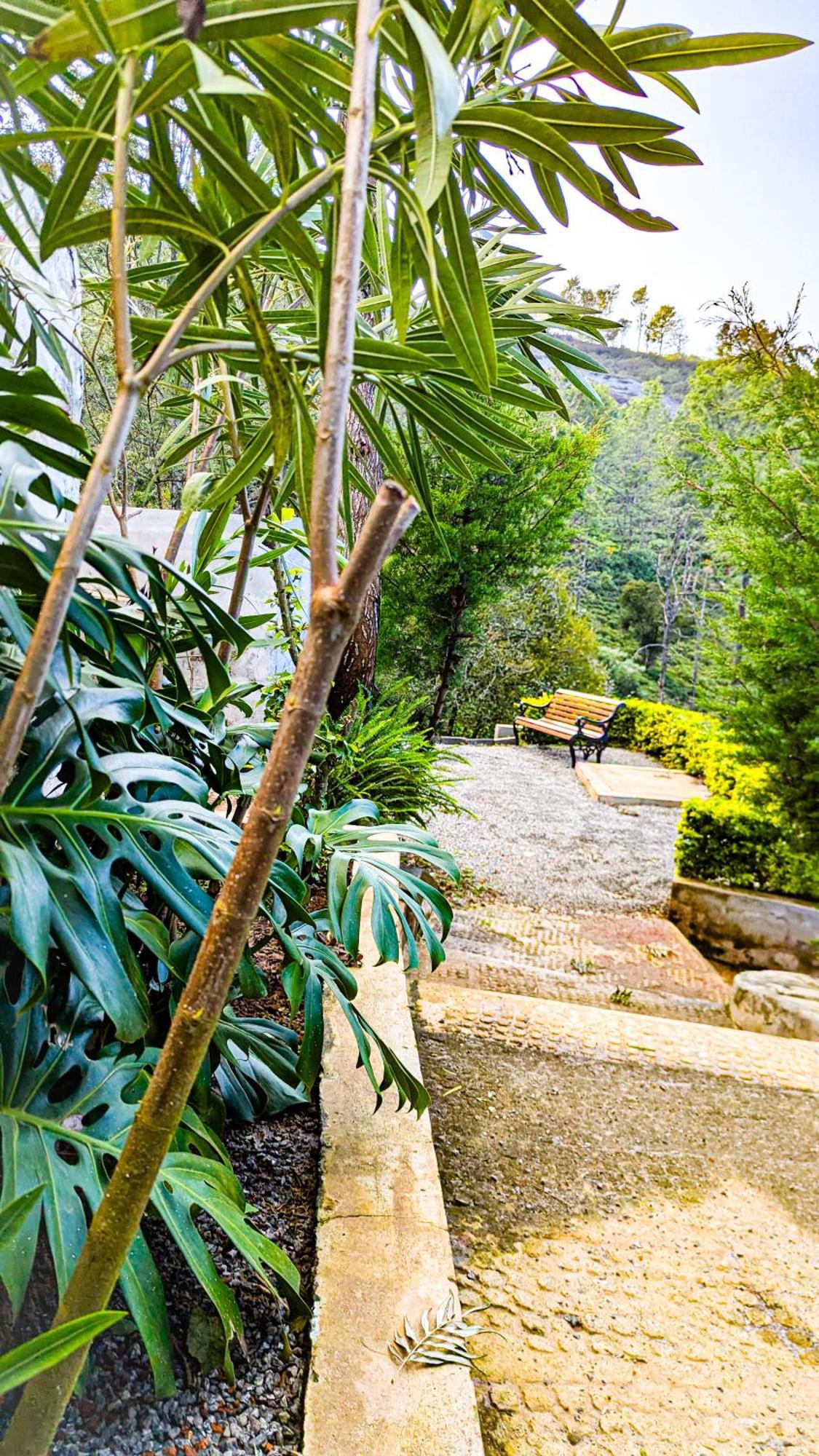Valley View Inn, Kotagiri Zewnętrze zdjęcie