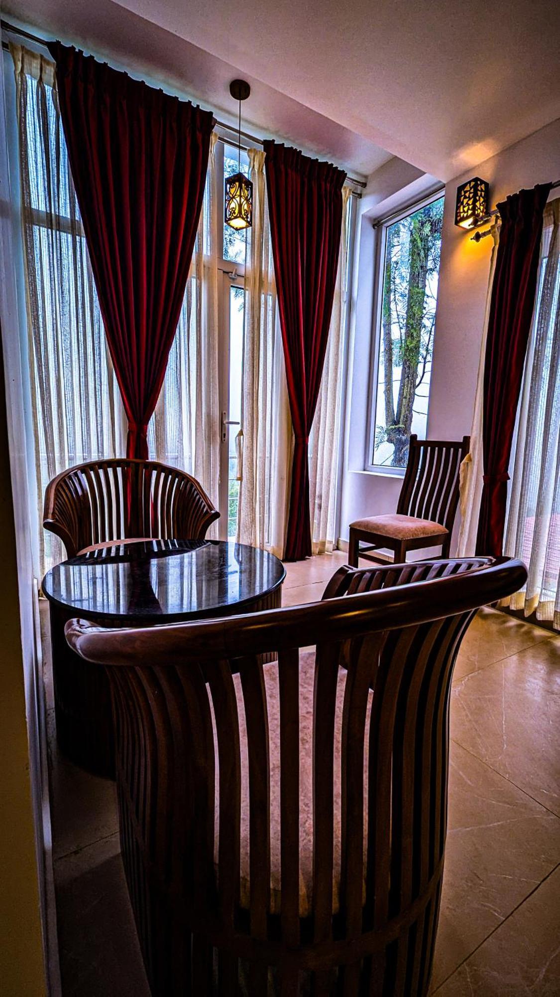 Valley View Inn, Kotagiri Zewnętrze zdjęcie