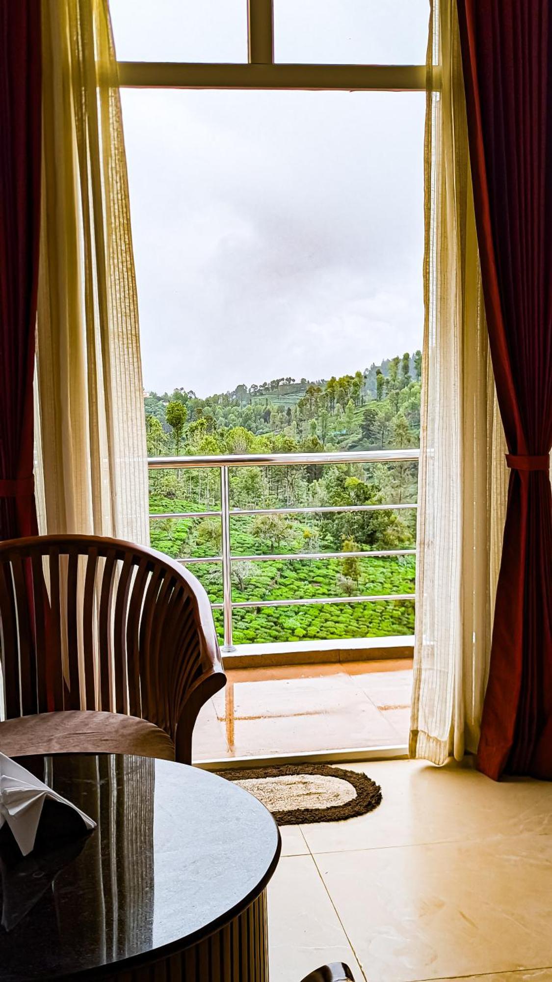 Valley View Inn, Kotagiri Zewnętrze zdjęcie