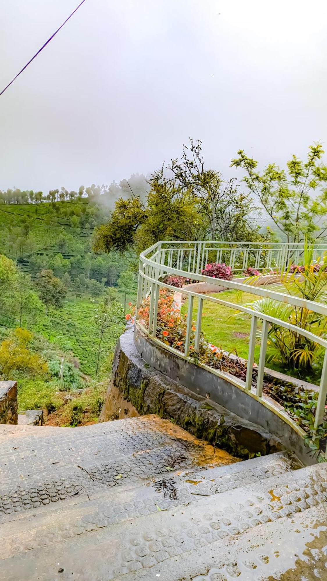 Valley View Inn, Kotagiri Zewnętrze zdjęcie