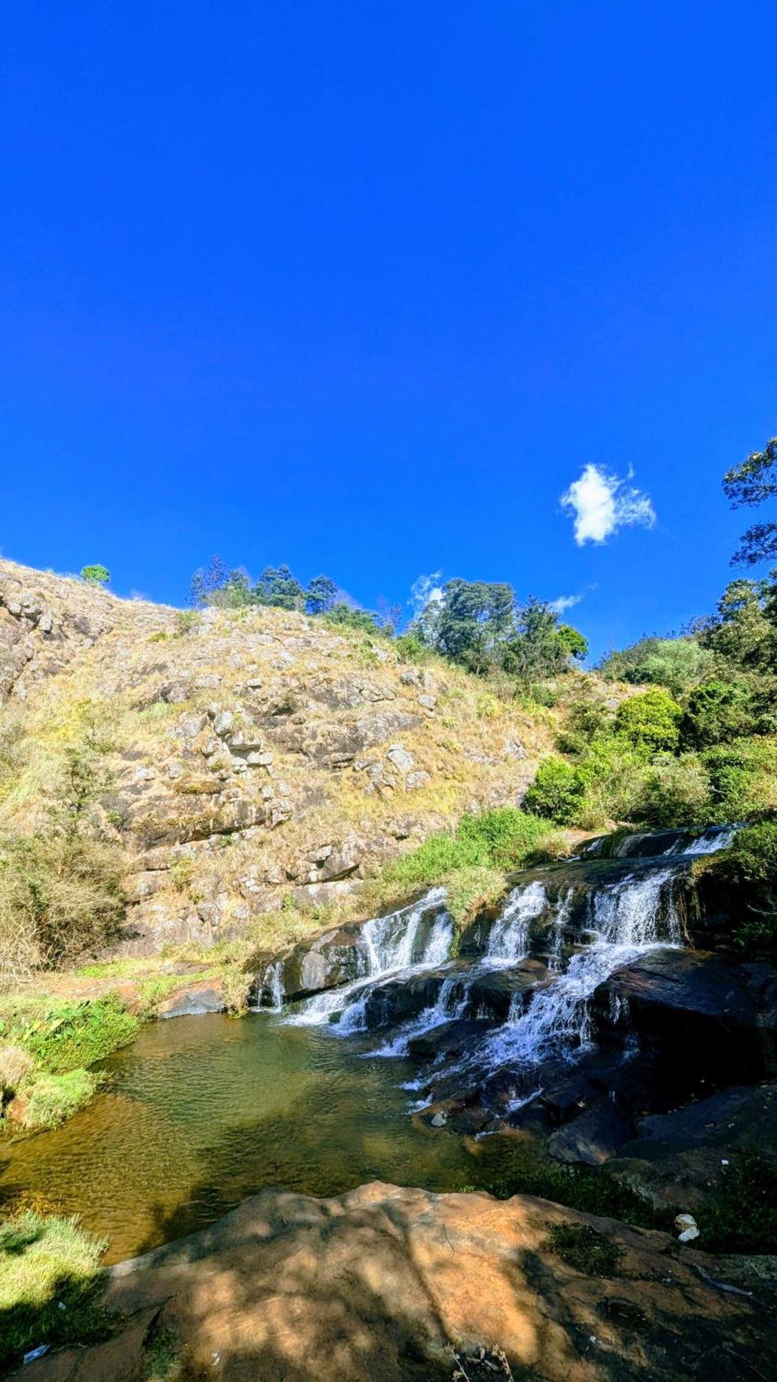 Valley View Inn, Kotagiri Zewnętrze zdjęcie