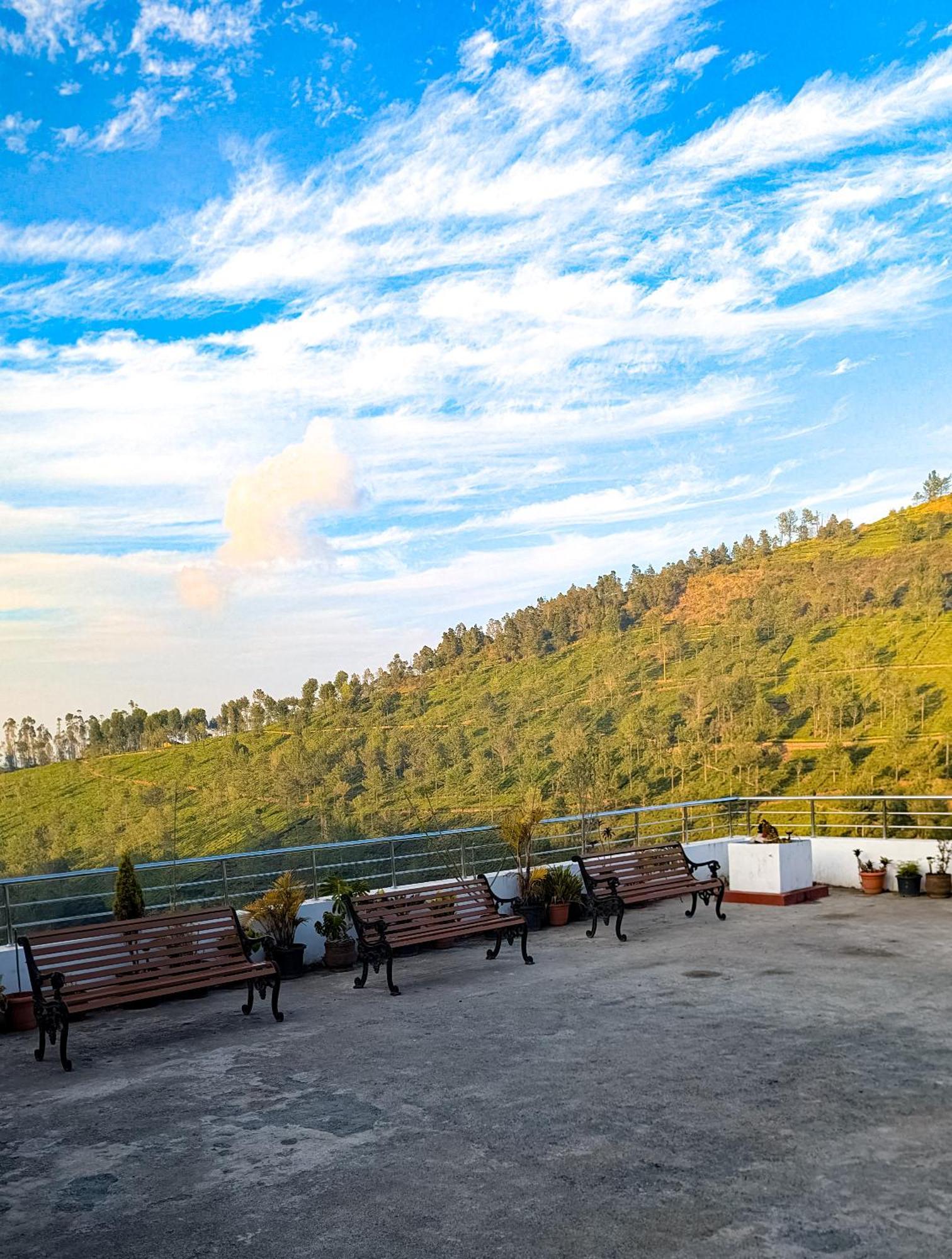 Valley View Inn, Kotagiri Zewnętrze zdjęcie